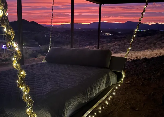 Desert Rain -floating House Anthem